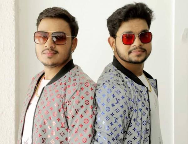 'Lakho Hai Deewane' song records 200 million views | time today
